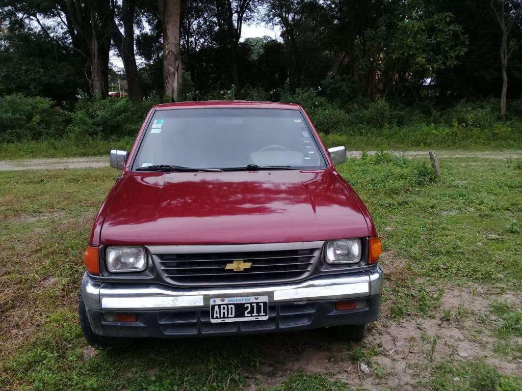 Chevrolet LUV (motor isuzu)