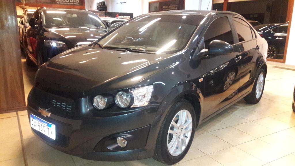 vendo chevrolet sonic lt celular 