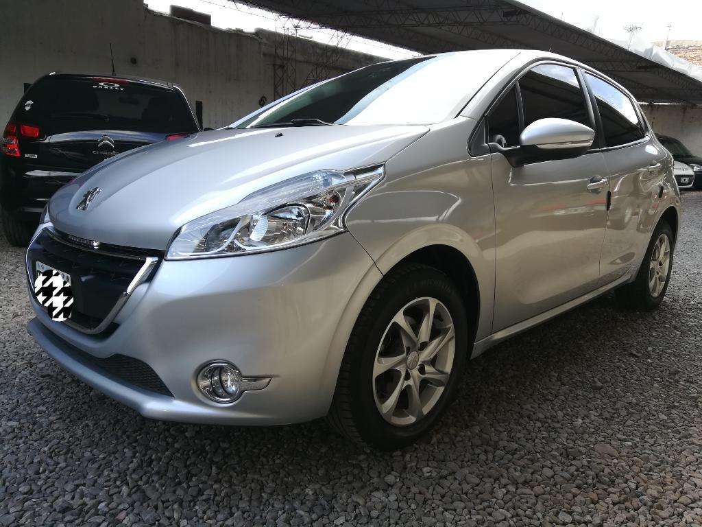 Peugeot 208 Allure Touchscreen