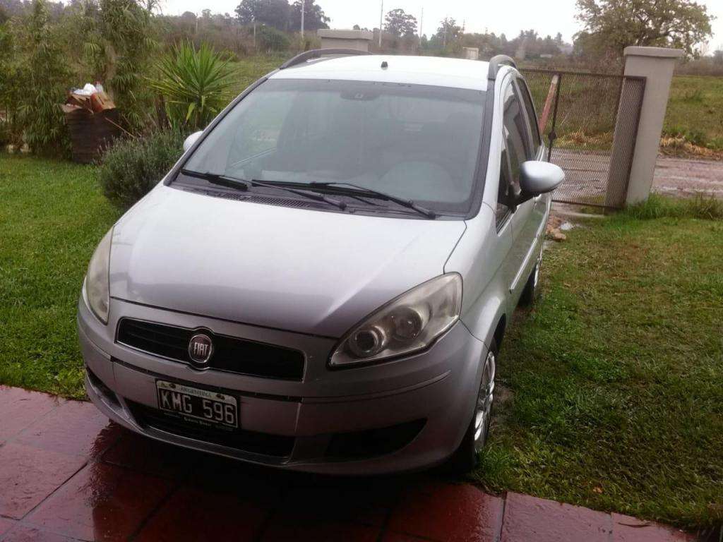 Vendo o permuto Fiat Idea Essence v