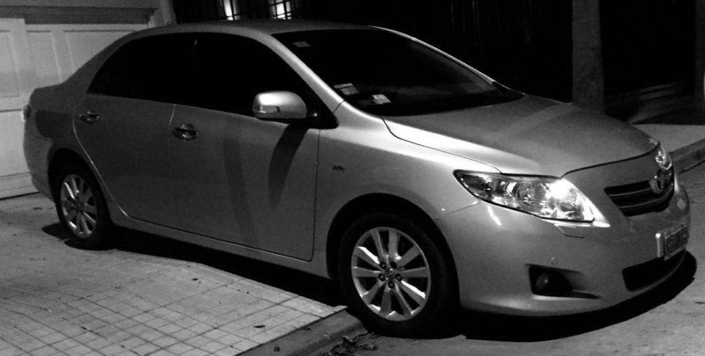 TOYOTA COROLLA SE-G 1.8 AT