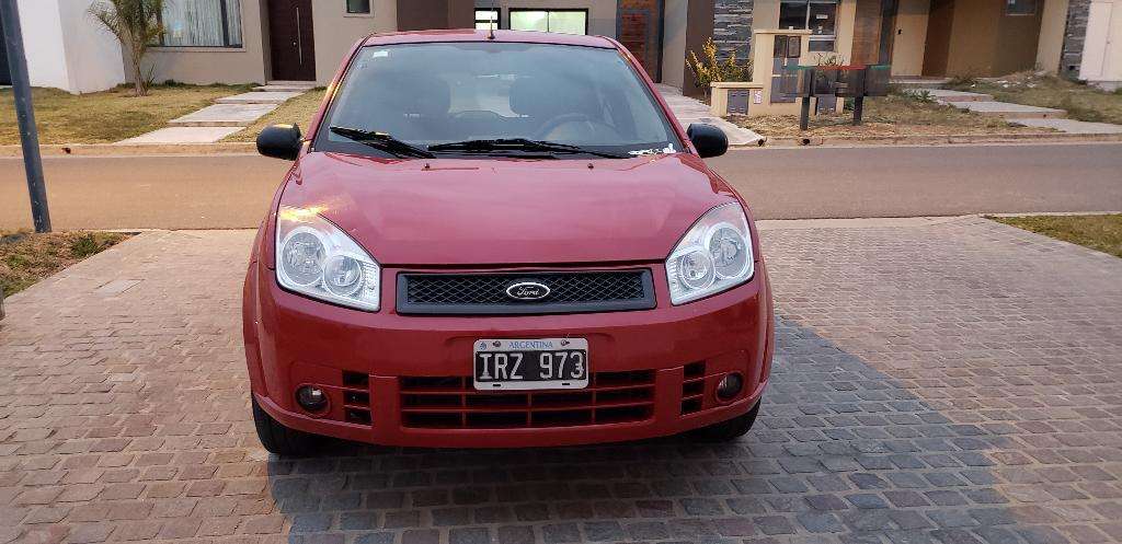 Ford Fiesta Ambiente 1.6 - Modelo 