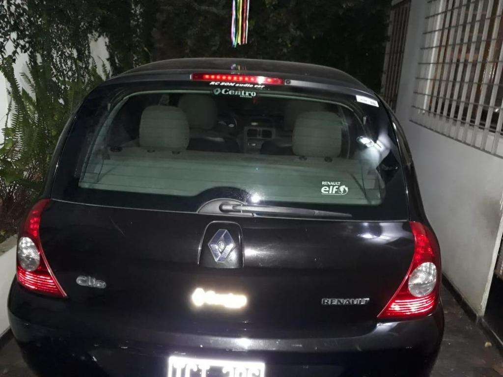 Vendo Clio 5 ptas Negro 1.2 Modelo a Mano