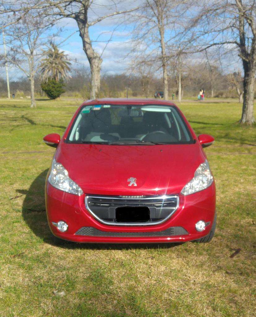 vendo peugeot 208 allure touch 1.5