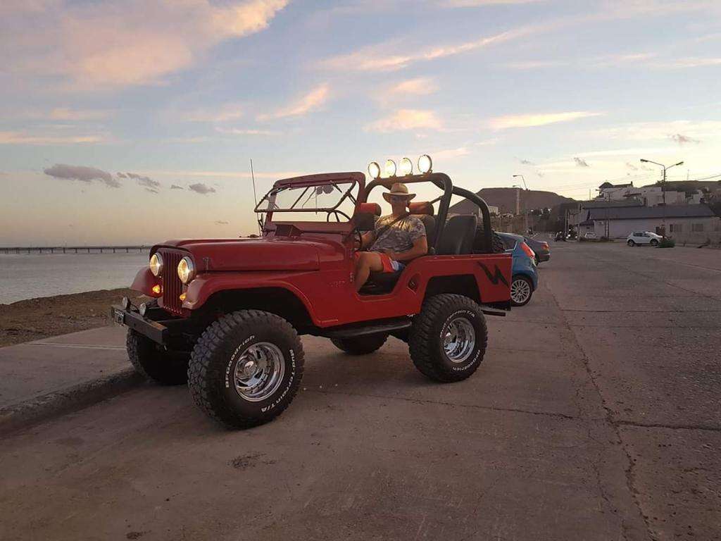 Vendo Jeep Ika Original 63 sin Las Gomas