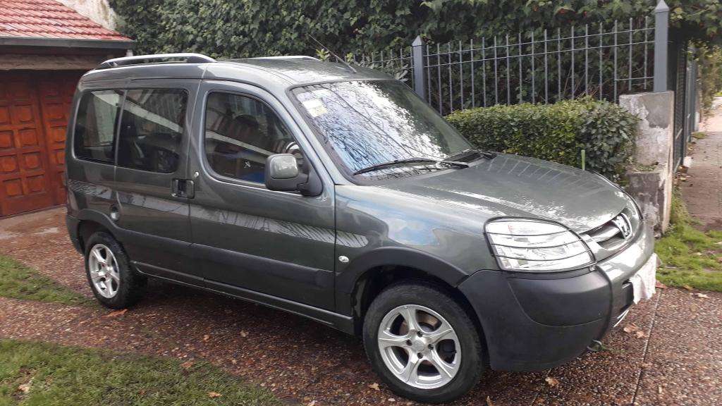 Vendo Peugeot Partner Patagonica 1.6NVTC Modelo 