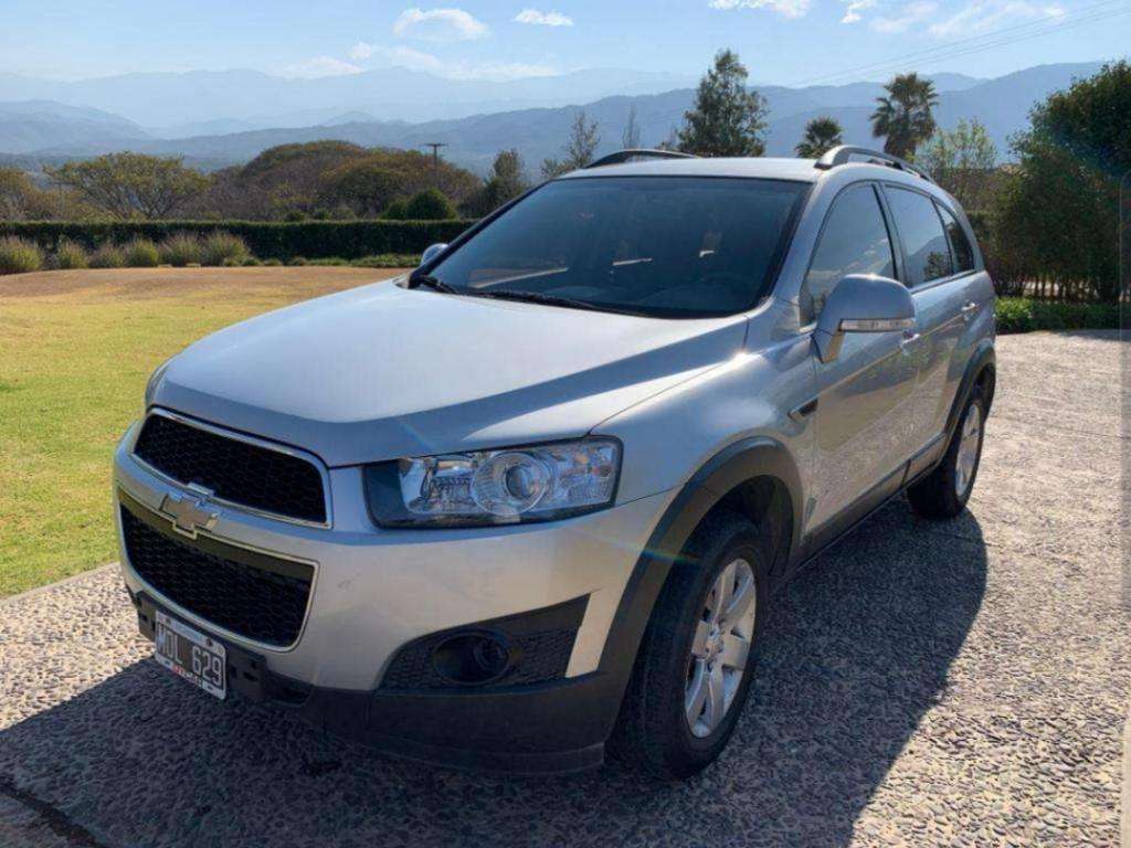 Chevrolet Captiva Ls 2.4 Mt 7 Asientos M