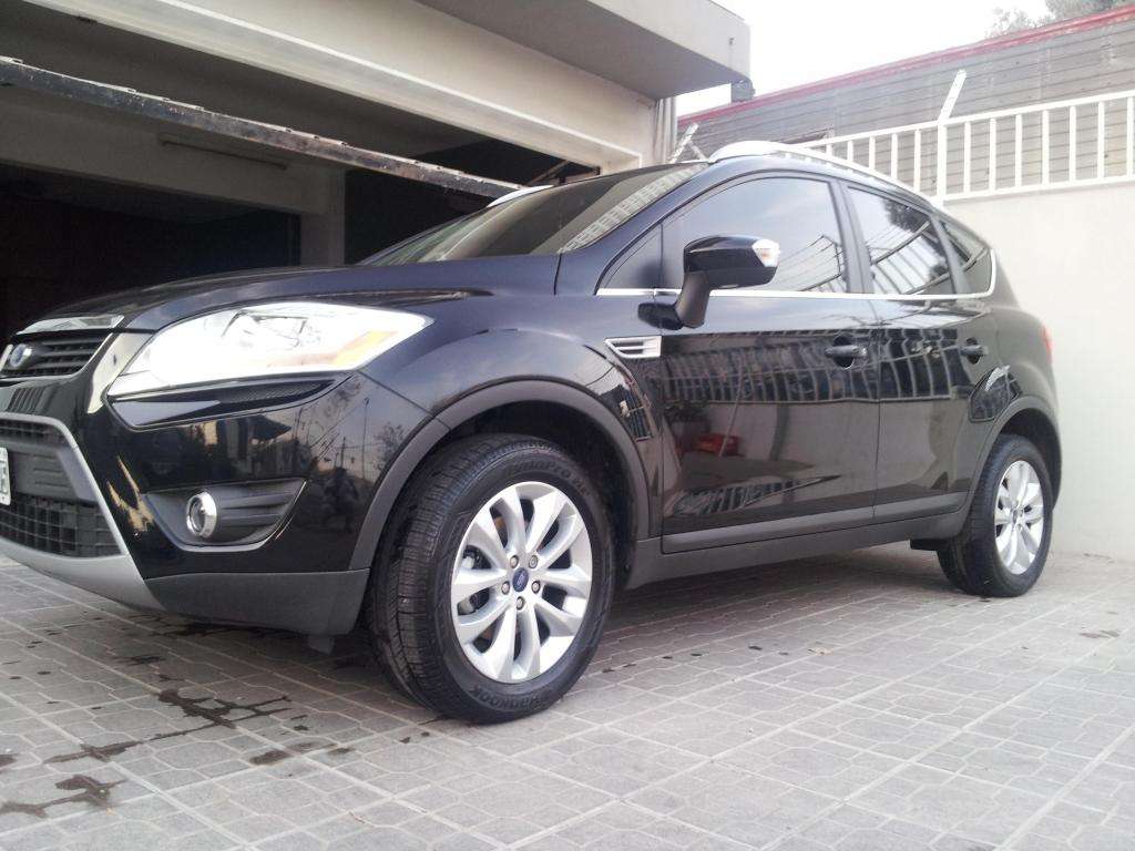 FORD KUGA TREND  KM - TITULAR