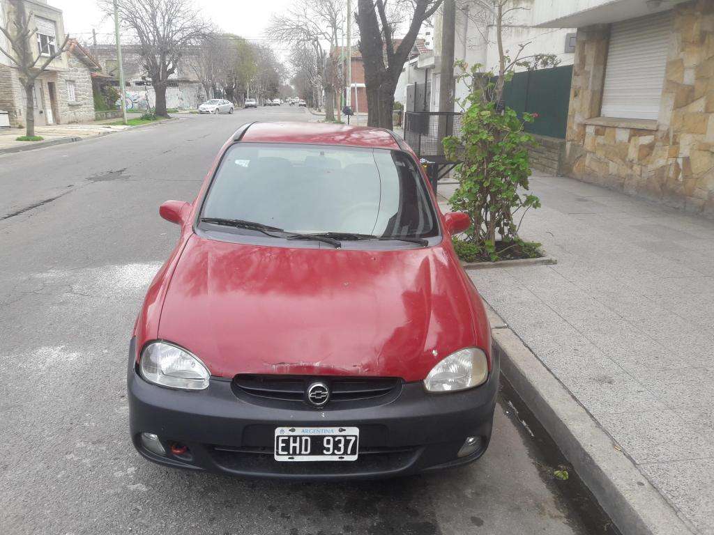 Vendo Chevrolet Corsa 