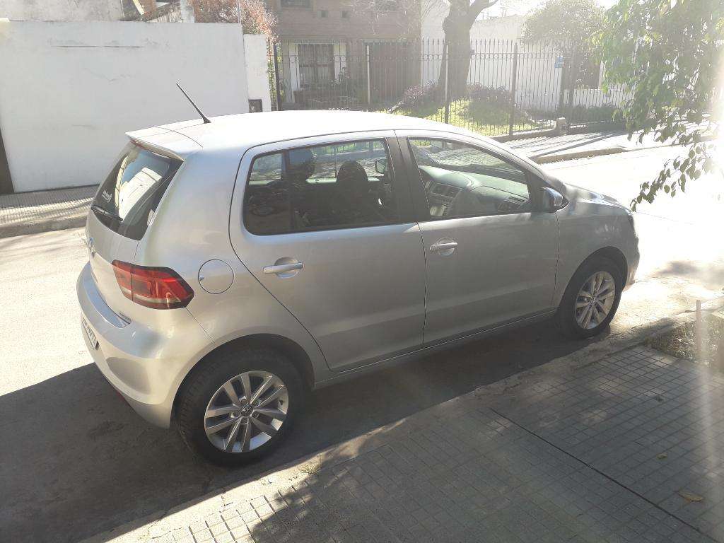 Volkswagen Fox Connect 11mil Km 