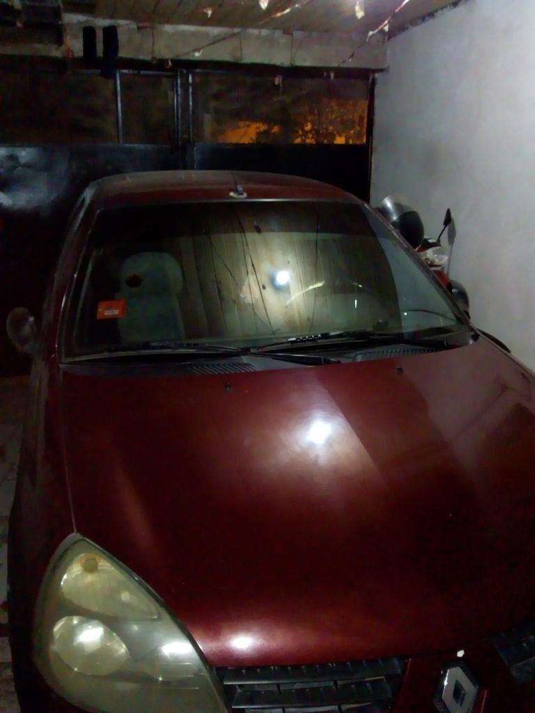 Vendo Clio Base 