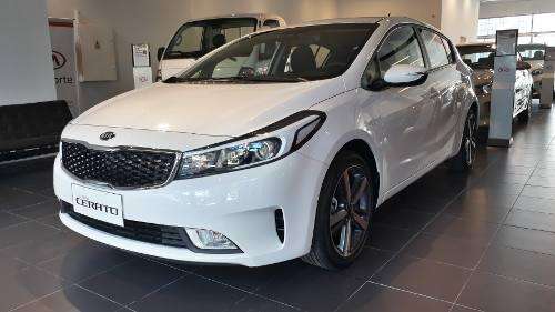 Kia Cerato 1.6 Ex At6 Cruze Ford Focus Golf 308