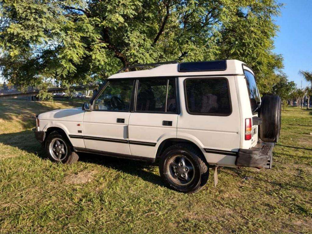 Land Rover Discovery V8