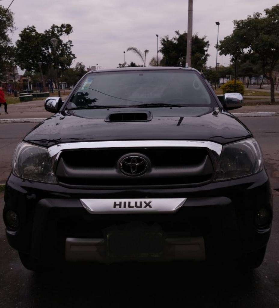 Vendo Toyota Hilux Srv