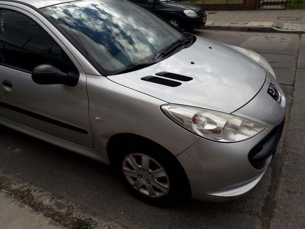 Vendo Peugeot  Compact 5 Puertas