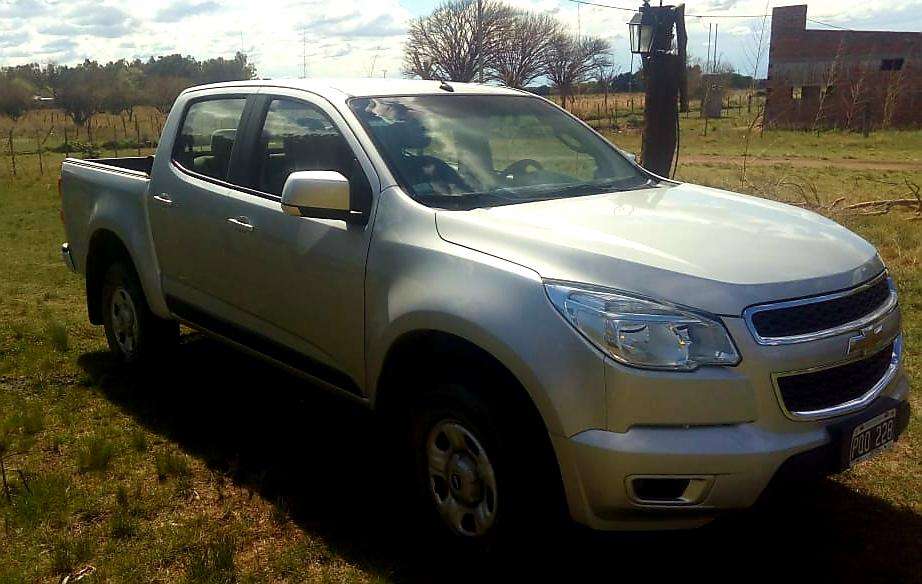 Vendo Chevrolet S-10 LT MIL km NUEVA!