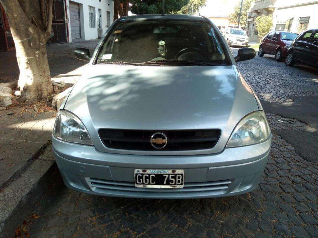 Chevrolet Corsa II 1.8 Gl 