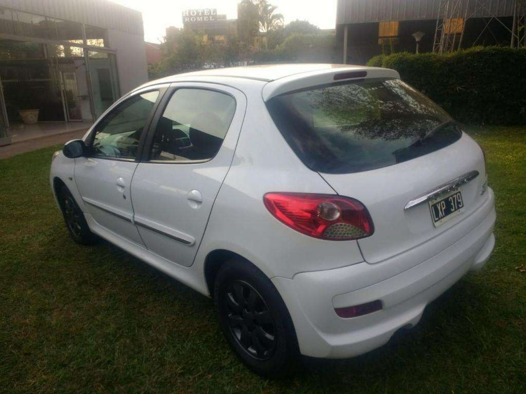 PEUGEOT 207 XS ALLURE CELULAR 