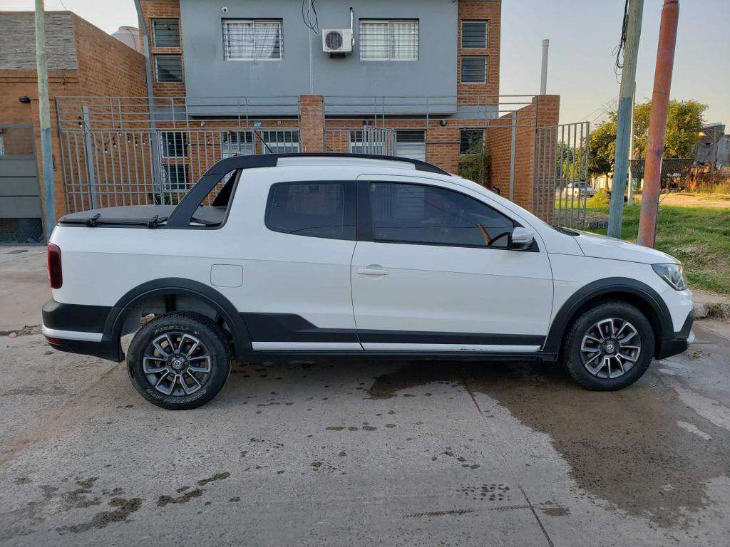 Volkswagen Saveiro Cross Doble cabina - Financio