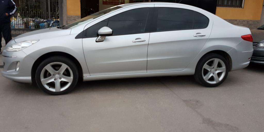 Peugeot 408 Allure Plus 