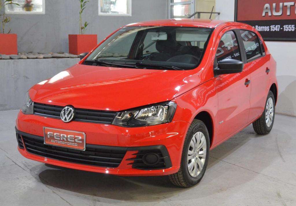Volkswagen gol trend 1.6 nafta  puertas color rojo