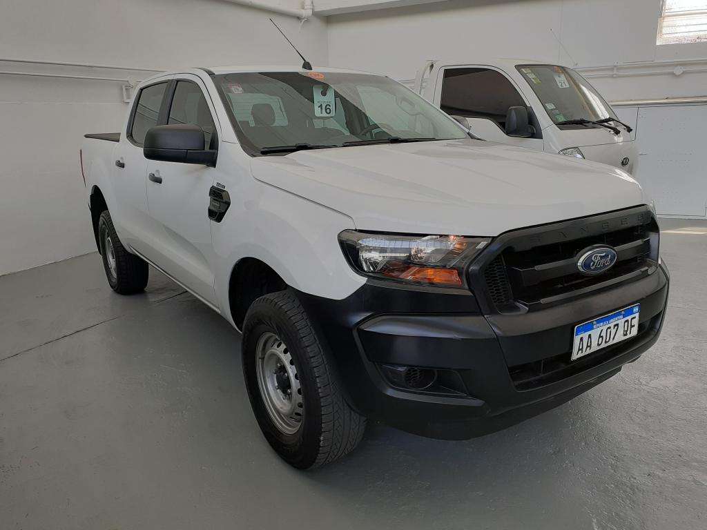 Ford Ranger Nueva Ranger Dc 4x2 Xl 2.5l N Con Gnc Blanca