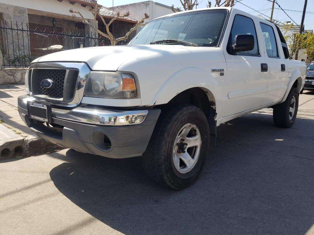 Ford ranger 3.0 4x2 XLT EXCELENTE  PERMUTO o CONTADO