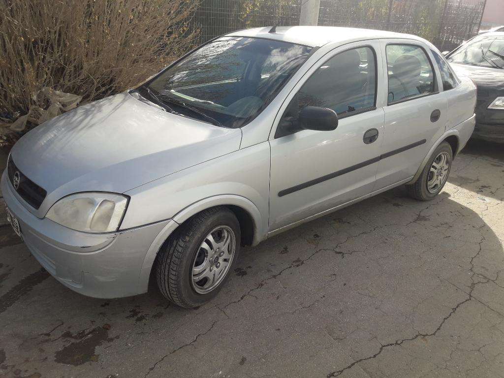 Vendo Corsa 2 Motor 1.8 5ptas