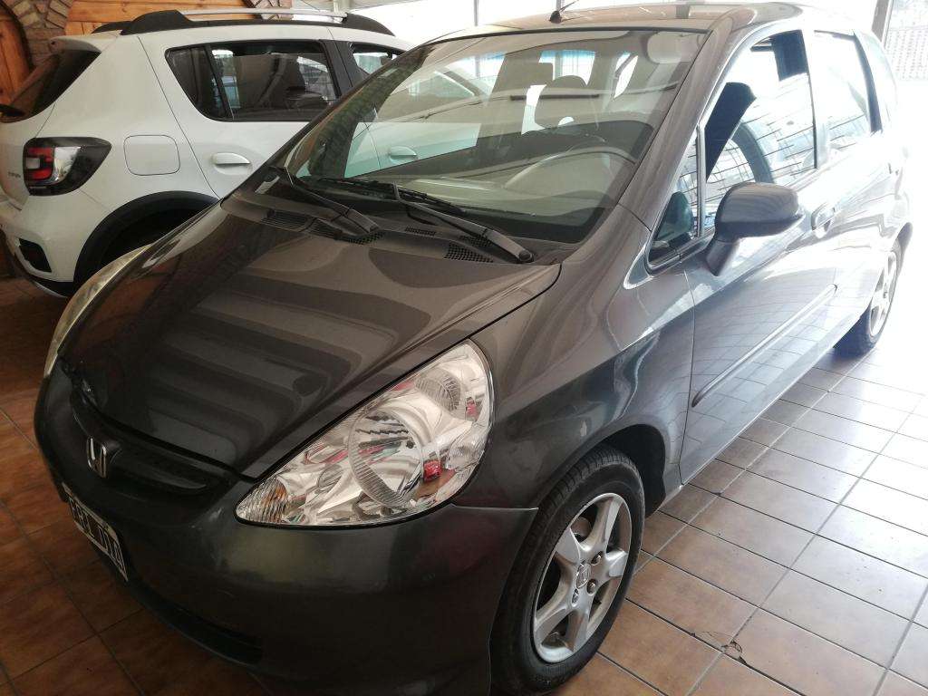 HONDA FIT 1.4 LXL CAJA MANUAL MODELO 06