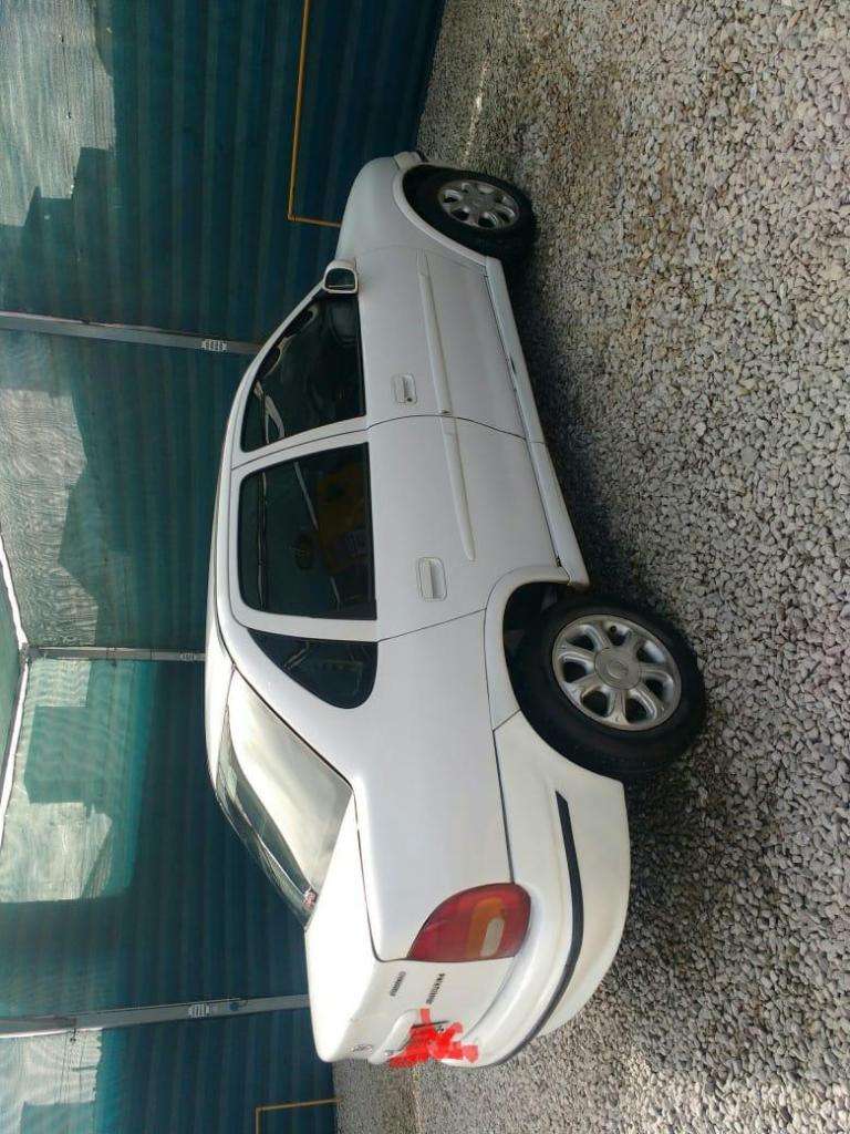 Vendo Corsa 98 con gnc full full listo para transferir