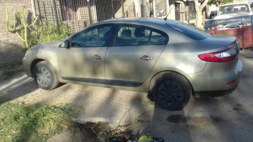 Vendo O Permuto Renault Fluence