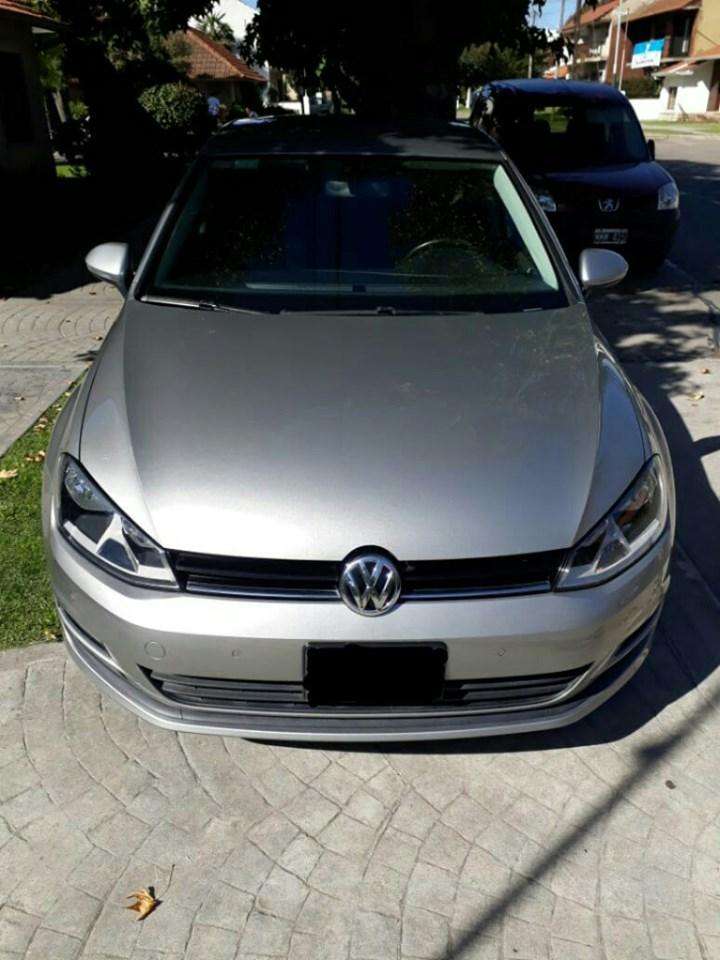 Volkswagen Golf Confortline