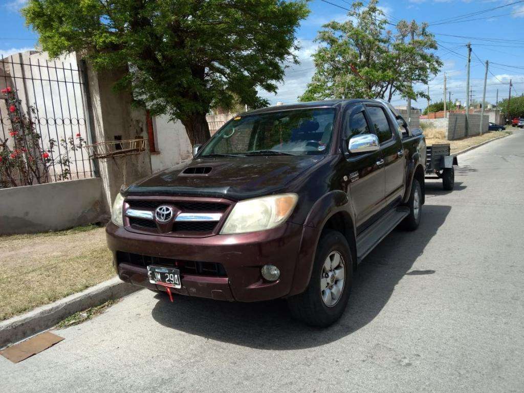 Vendo Toyota Hilux