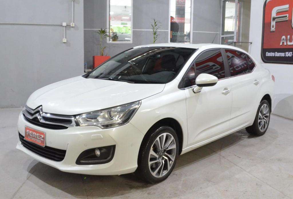 Citroen C4 lounge 1.6 a/t thp shine nafta  puertas