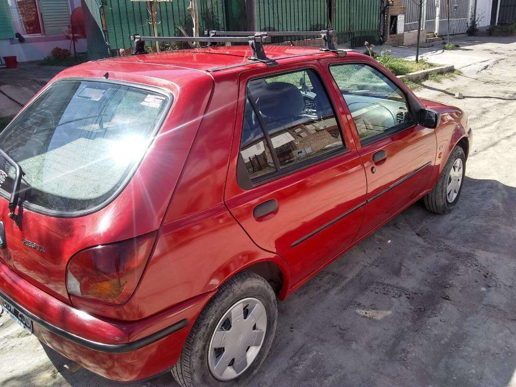 Ford Fiesta 99