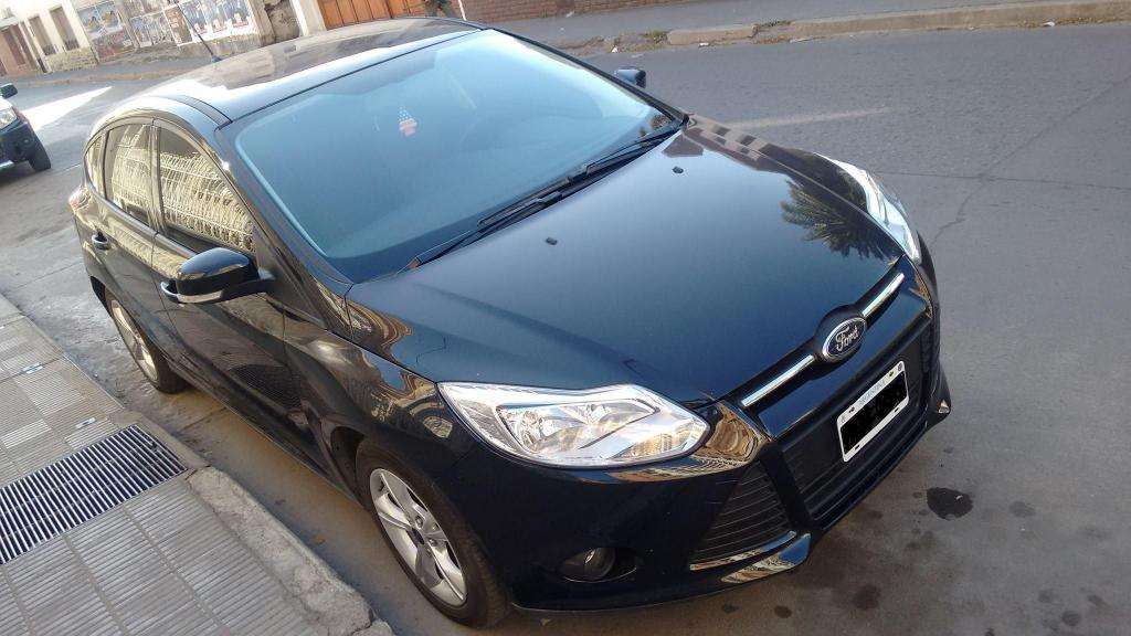 Ford Focus 1.6 S  km Impecable