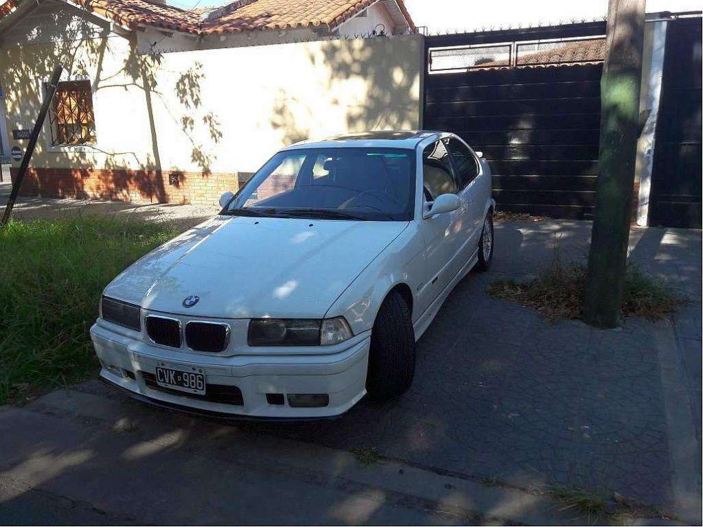  BMW Série  Compact Ti