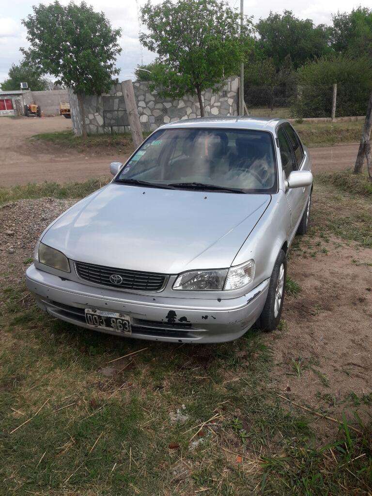 Vendo Toyota Corolla Xei Ful Ful con Gnc