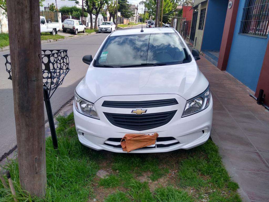 Vendo Chevrolet Onix Lt