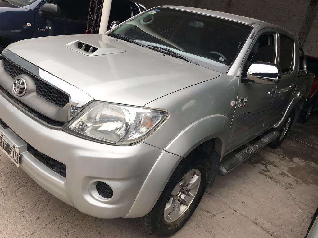 Hilux  Srv 3.0 Impecable. Financio