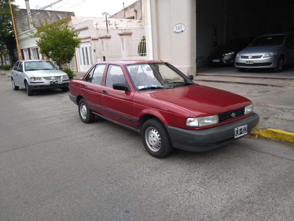 NISSAN SENTRA EX SALOON  Muy Buen estado !!!