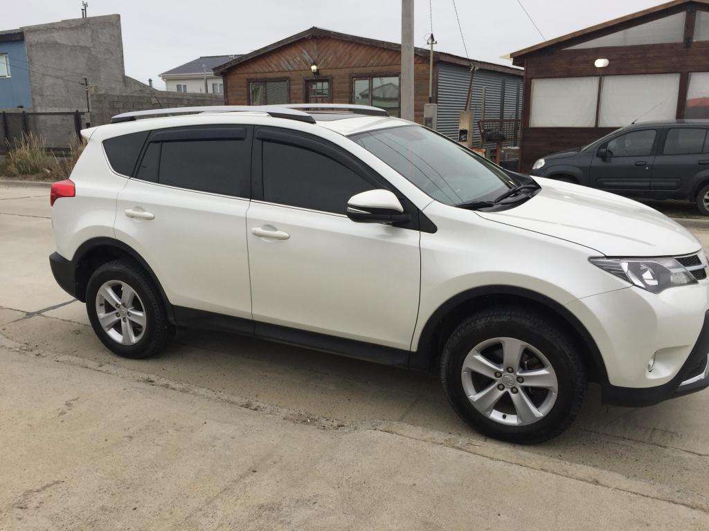 TOYOTA RAV4 4X2 CVT FULL