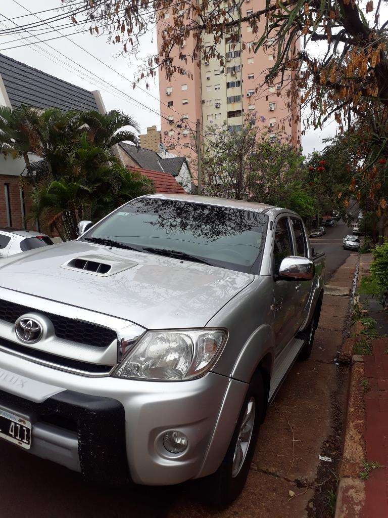 Toyota Hilux Srv