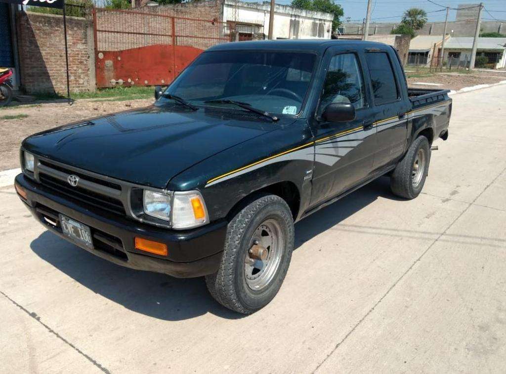 Vendo Toyota Hilux