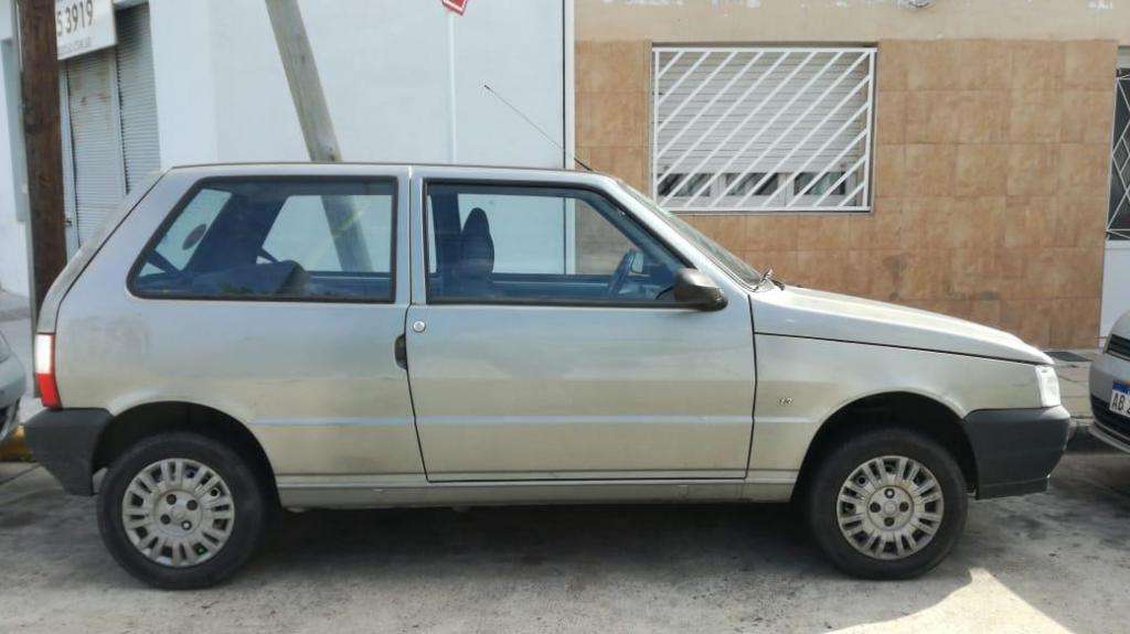 Fiat Uno 1.3 Modelo  puertas