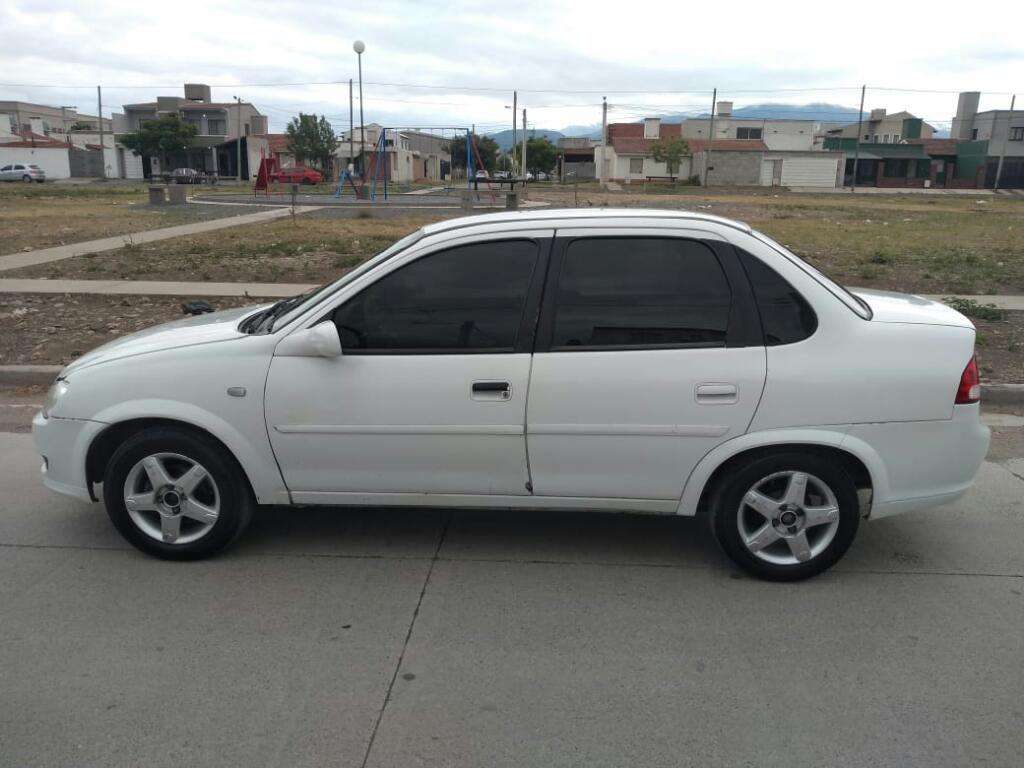 Vendo Corsa Mod 12 con Gnc Joyita