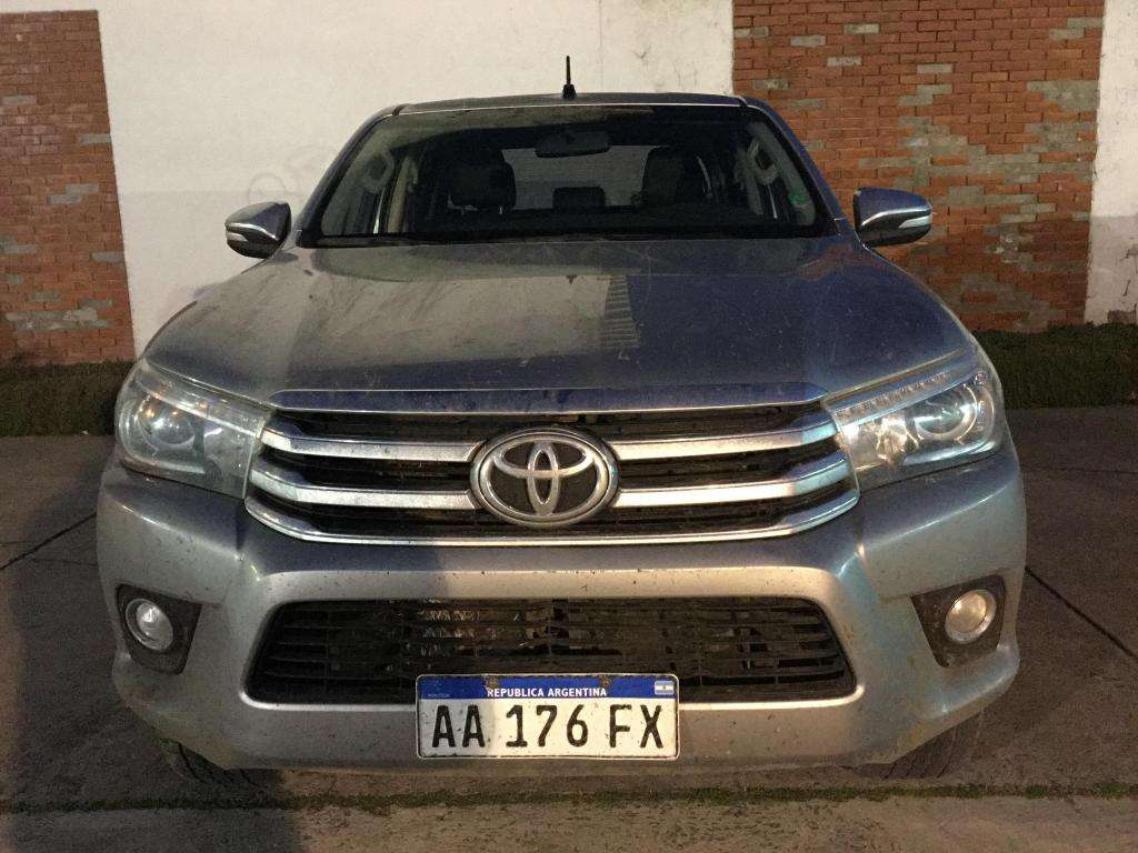 Toyota hilux SRX automática 2,8 TDI 4x