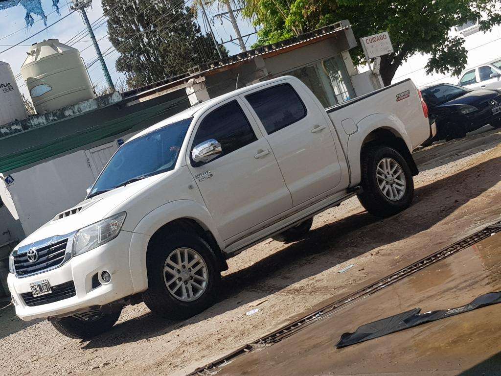 Toyota Hilux Sr  Impecable