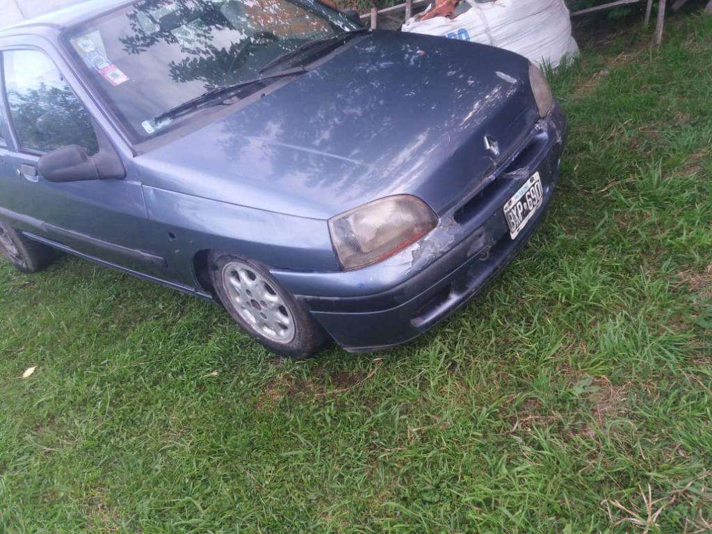 Clio 98 Full