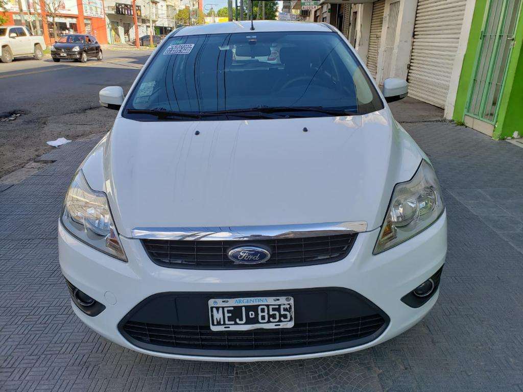 Ford Focus  Trend Plus Excelente Per